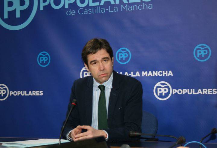 Robisco: “Defendemos que cuantas más plazas se oferten en las oposiciones de maestros mejor, pero respetando siempre la legalidad”