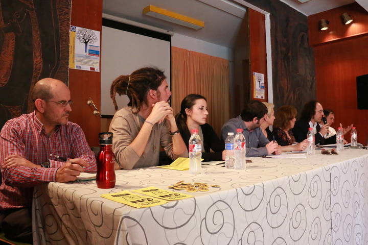 El II Foro Encuentro Regional de Podemos Castilla-La Mancha reúne en Cuenca a los diputados Alberto Rodríguez e Isabel Franco