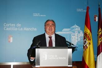 Tirado: “Queremos un modelo de financiación autonómica que beneficie a la región porque el actual, que es obra del PSOE, es injusto”