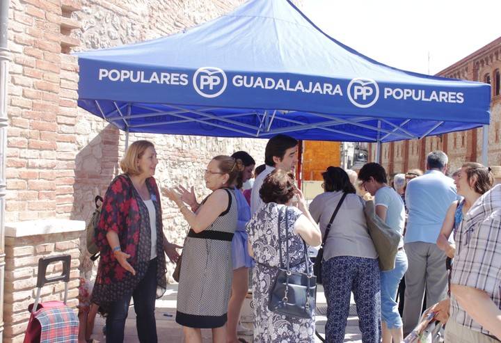 Silvia Valmaña: Si gobierna el PP nos comprometemos a que haya 20 millones de personas trabajando en 2020