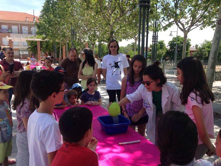 Extraordinaria inmersión en el mundo de la ciencia de los niños de Cabanillas