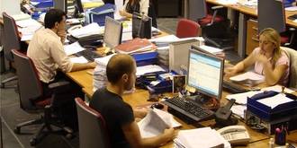 Guadalajara deja atrás el mes de abril con 895 parados menos