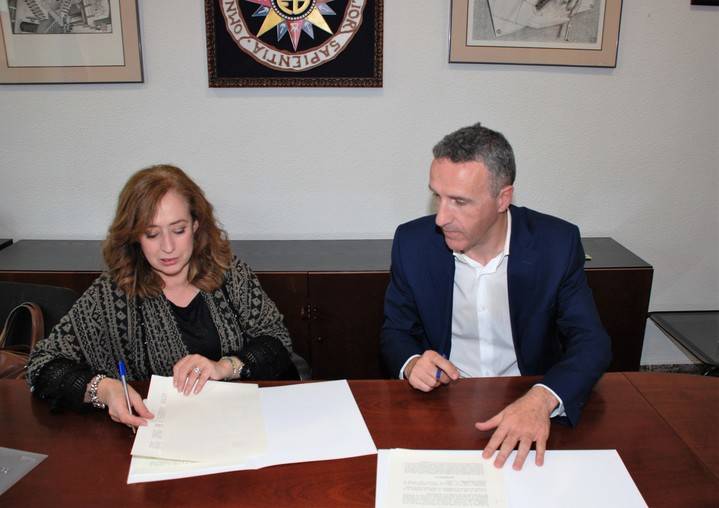 La Asociación de la Prensa de Guadalajara y el Centro Asociado de la UNED renuevan su convenio de colaboración