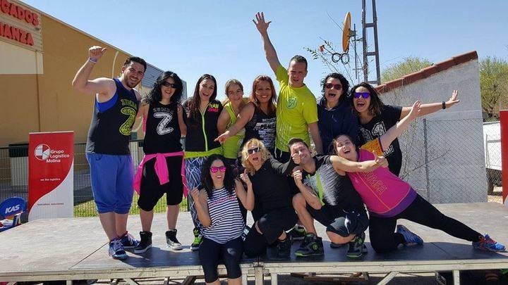 Más de 250 personas participaron en la jornada deportiva solidaria Sonrisas para Javier en Alovera