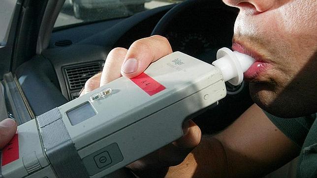 Detenidos dos conductores en Guadalajara capital por beber más de la cuenta