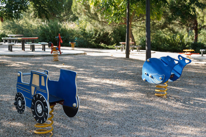 Concluyen las actuaciones en los juegos infantiles de parques y zonas verdes de Guadalajara