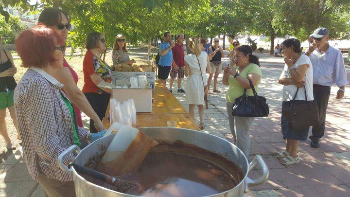 La Peña Los Membrys gana el Concurso de Paellas en el año de su recuperación