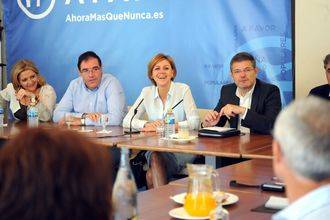 Cospedal: Es momento de que el voto sea útil para luchar contra la radicalidad y el extremismo