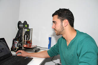 Cristian Martínez en 3D, 'Impresiónate' en el Vivero de Empresas de Almonacid de Zorita