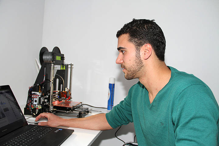 Cristian Martínez en 3D, 'Impresiónate' en el Vivero de Empresas de Almonacid de Zorita