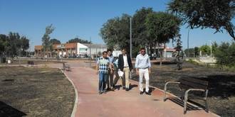 El Centro de Salud de Manantiales pronto tendrá terminada su propia zona verde y más aparcamiento