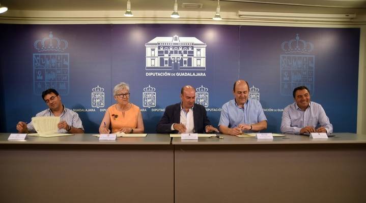 Cruz Roja, ACCEM y COCEMFE: Tres convenios de Diputación por los más necesitados