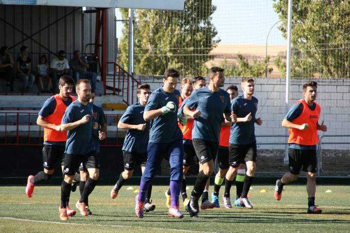 El CD Azuqueca tira de imaginación para captar socios para la próxima temporada