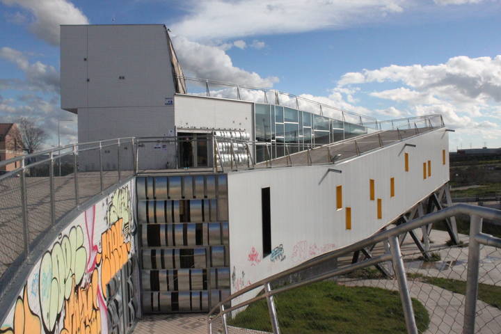 El Centro Joven cabanillero recibe al verano celebrando una velada llena de magia y buenos deseos