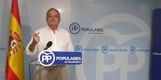 De las Heras destaca como un “acto de responsabilidad” que Rajoy haya aceptado el encargo del Rey para formar Gobierno