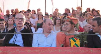 El presidente de la Diputación resalta la implicación del pueblo de Hita con su Festival Medieval