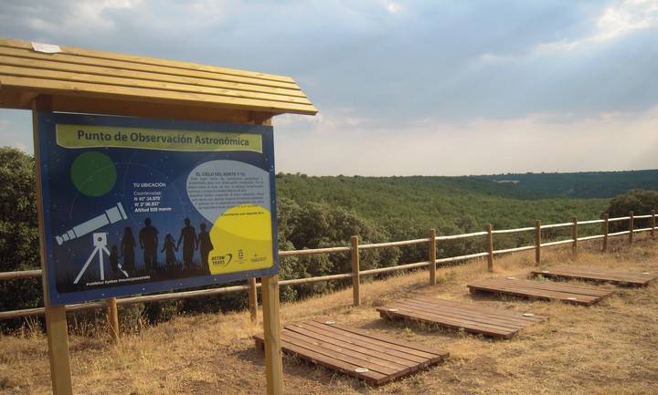 Yebes instala un Punto de Observación en el bosque de Valdenazar para los aficionados a la astronomía
