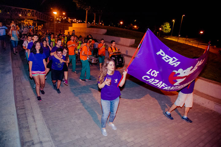 Participación y peñas, los puntos más importantes de las primeras fiestas de Valdeluz