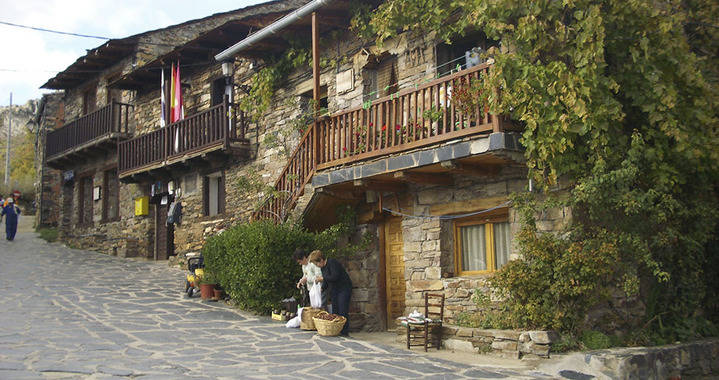 Castilla-La Mancha, a la cola de las reservas de turismo rural para agosto