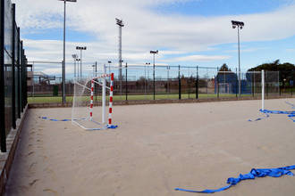 El equipo nacional de Balonmano Playa Sub 16 se entrena en Azuqueca