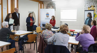 Verónica Renales asistió al inicio de las actividades del programa Envejecimiento Activo