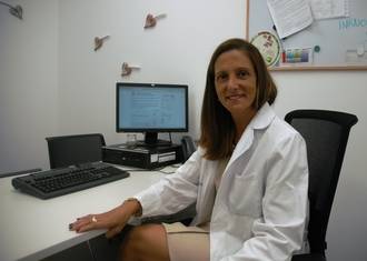 Una neumóloga del Hospital de Guadalajara participa en un trabajo internacional sobre técnicas de tratamiento de la apnea del sueño