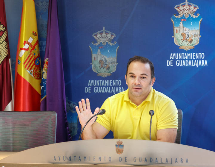 Carnicero: “Este equipo de Gobierno seguirá asistiendo a los actos religiosos, le pese a quien le pese”