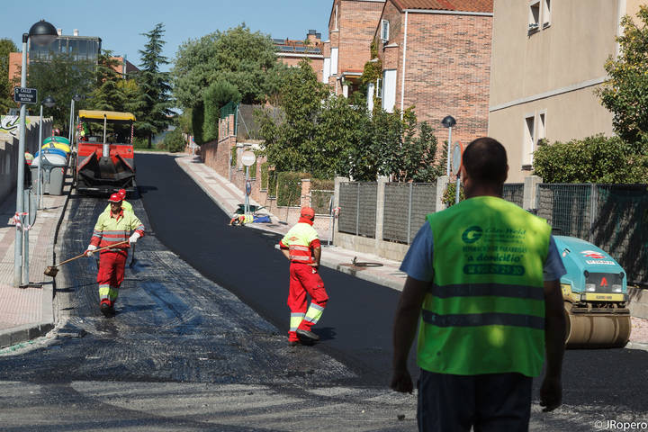 El Ayuntamiento de Guadalajara renueva el pavimento de diversas calles de La Chopera