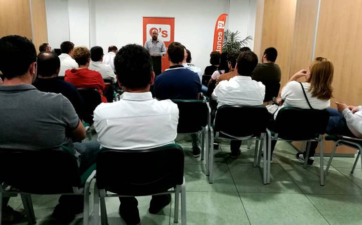 Ciudadanos explica a sus afiliados cómo expandirse y consolidarse en Guadalajara