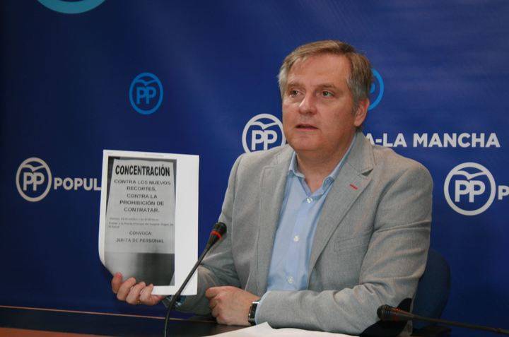 Cañizares denuncia que “mientras Page recorta en Sanidad, Educación y Bienestar Social, incrementa un 400% el gasto en personal de Presidencia”