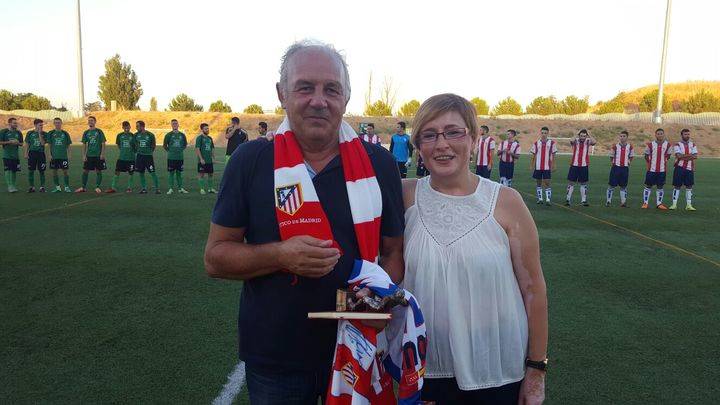 Alovera y Moscardó rinden homenaje a Manolo Coloscou