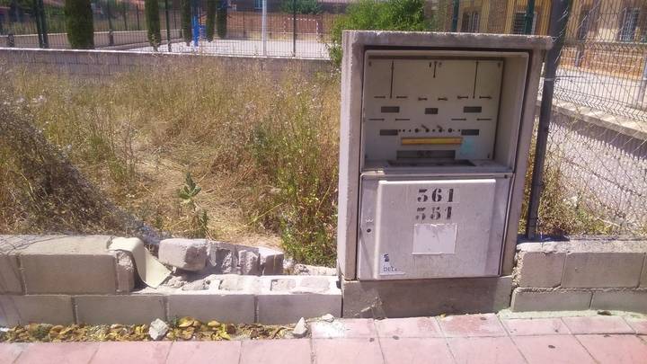 Izquierda Unida de Azuqueca denuncia de nuevo “el abandono que sufre el municipio”