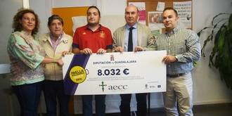 La Paella Solidaria organizada por la Diputación logra recaudar 8.032 euros para la Asociación Contra el Cáncer