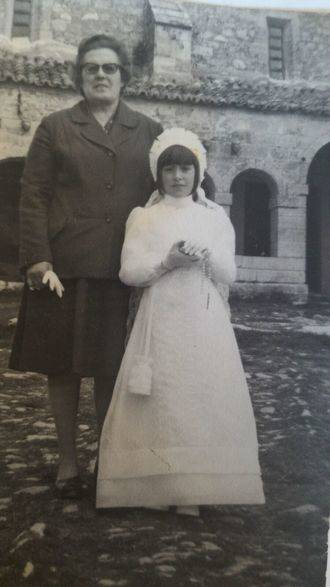 Tamajón homenajea a Lucía Cuevas, la maestra centenaria nacida en Palancares