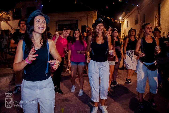 Yebes se sumerge de lleno en sus fiestas patronales con la lectura del pregón a cargo de la Peña El Patio