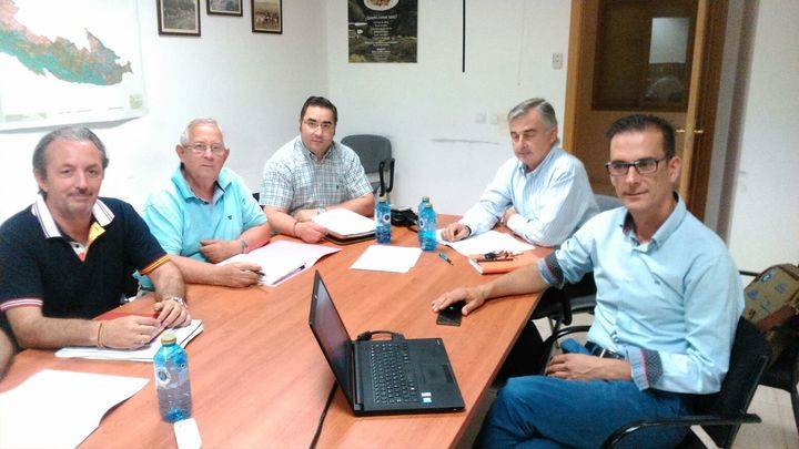 Creada la Mesa Regional en Defensa de la Caza en Castilla-La Mancha