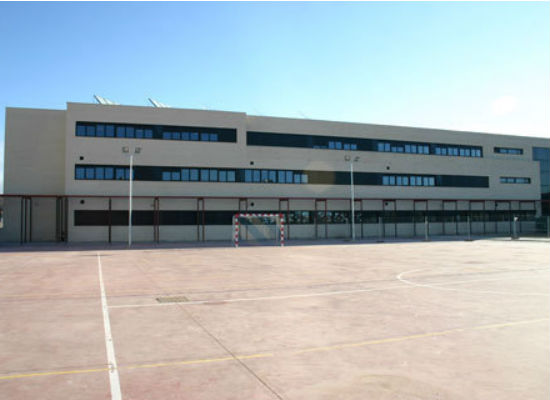 El Ayuntamiento de Yebes asume la propiedad del colegio Luz de Yebes de gestión privada