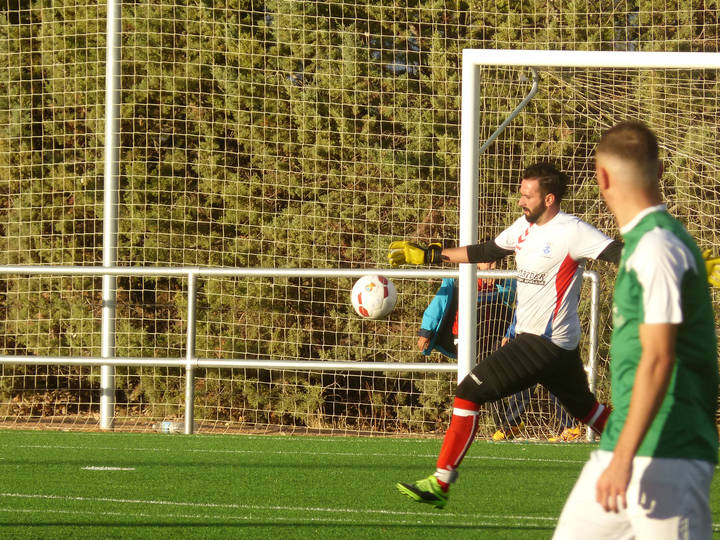 El C.D.Yunquera mantiene su imbatibilidad de Almaguer y se trae los tres puntos (0-2)