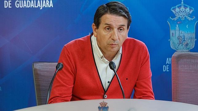 Freijo acusa a Daniel Jiménez de intentar constantemente tirar por tierra la imagen de Guadalajara