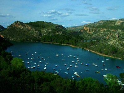 Foto_19_ Embalse_de_Bolarque_400.jpg Foto_19_ Embalse_de_Bolarque_400.jpg