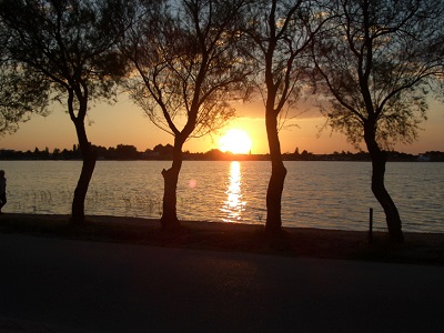Atardecer en los humedales de Villafranca de los Caballeros.